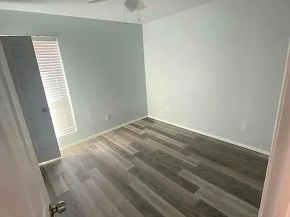 5th image of 5608 Jarvis St #B