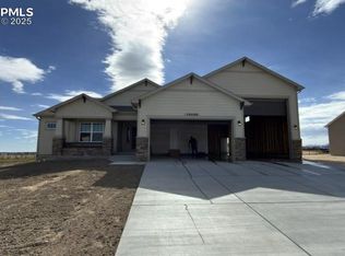 13059 Highland Crest Dr, Falcon, CO 80831