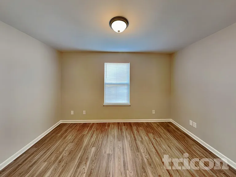 120 Altondale Dr — Photo 16
