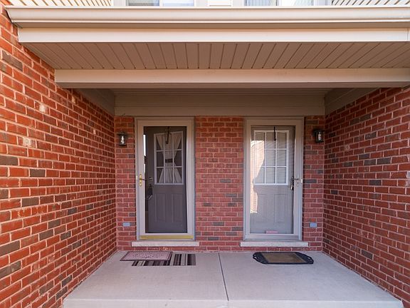 5th image of 8252 W Pecan Pl
