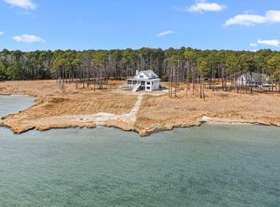 147 Galway Bay Ln, Kilmarnock, VA 22482