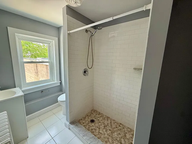 25 W State St #3 — Photo 6
