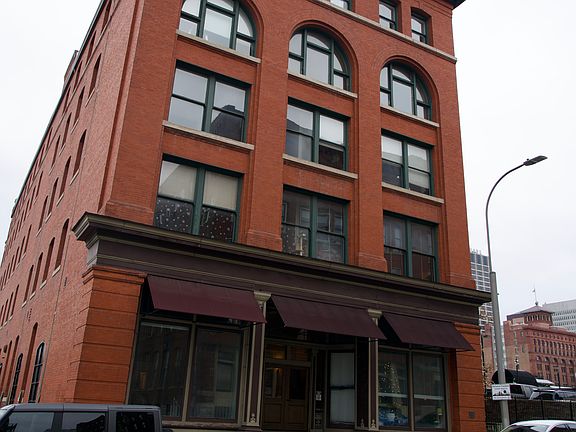 2nd image of 609 Central St APT 1406