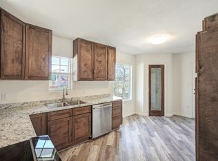 213 SW 12th St, Mineral Wells, TX 76067