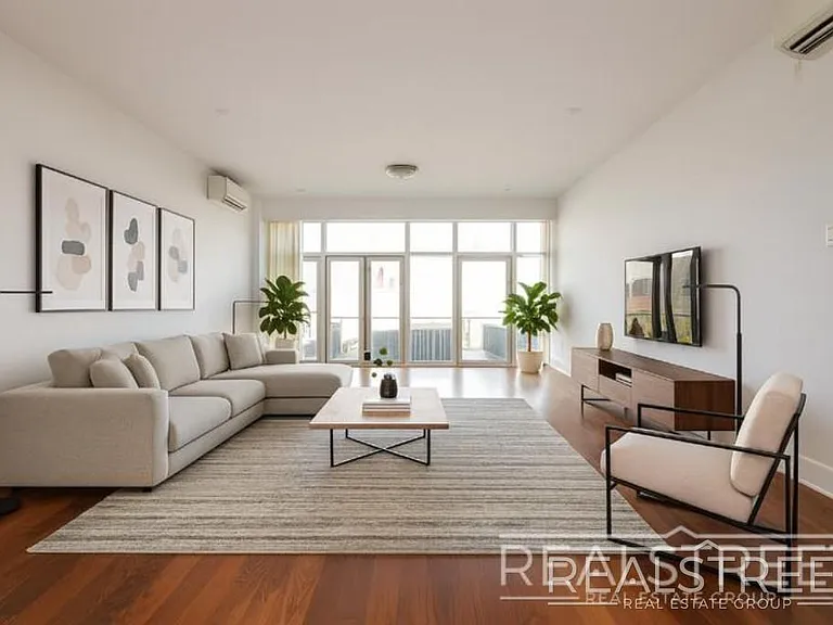 90-02 Queens Blvd #314 — Photo 1
