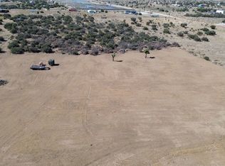 10 Capelin Rd #4, Phelan, CA 92371