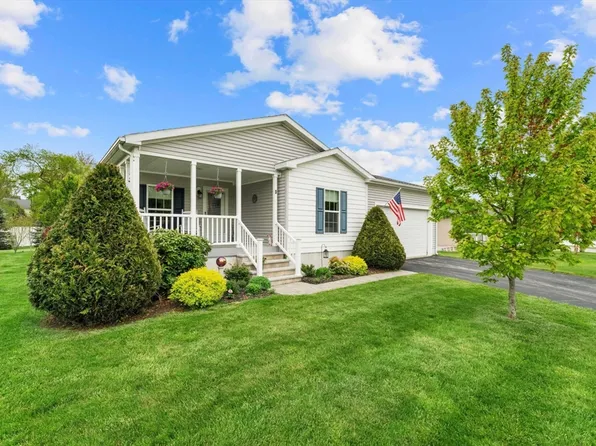 3 Rebecca Rd, Rockland, MA 02370