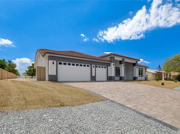 5601 Mary Lou St, Pahrump, NV 89061