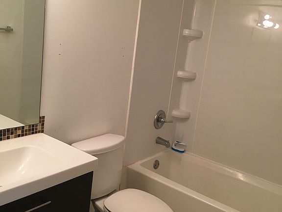 4th image of 4796 NW 65th Ave