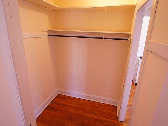 5th image of 2944 N Albany Ave #3310-1Y