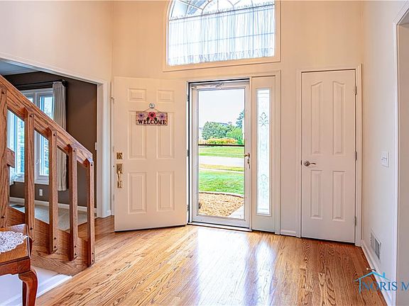 3rd image of 5555 Birch Hollow Ct