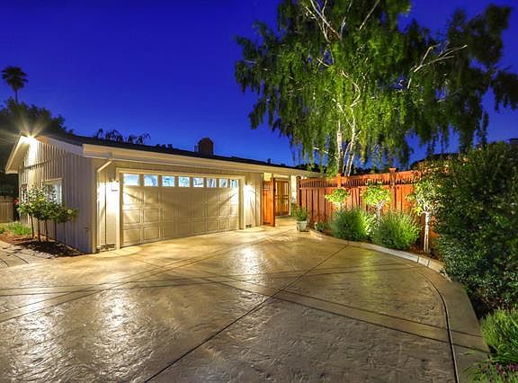 4th image of 3065 Fruitdale Ave