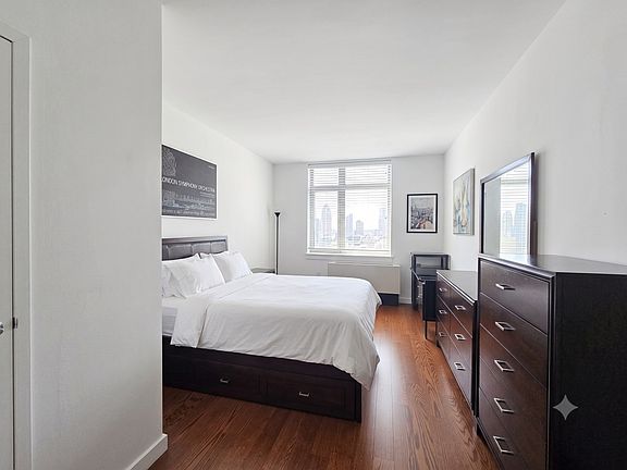 5th image of 40-28 College Point Blvd #Penthouse 211