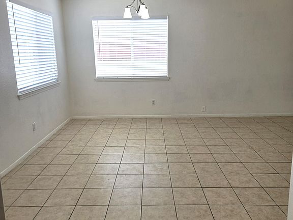 5th image of 2416 Tierra Humeda Dr