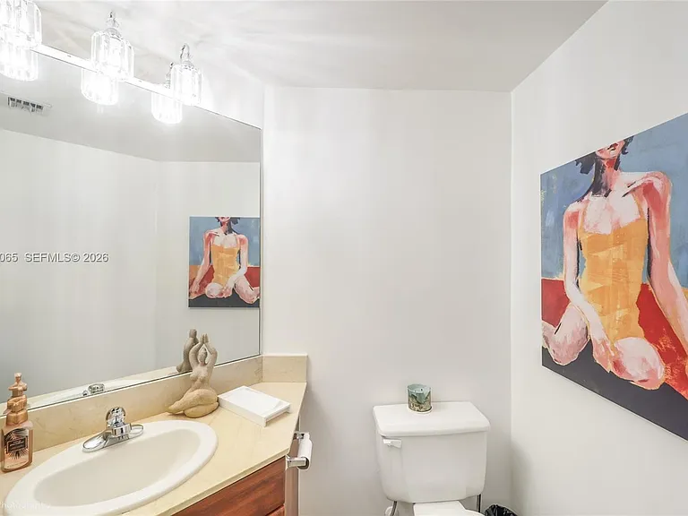 701 Brickell Key Blvd #404 — Photo 10