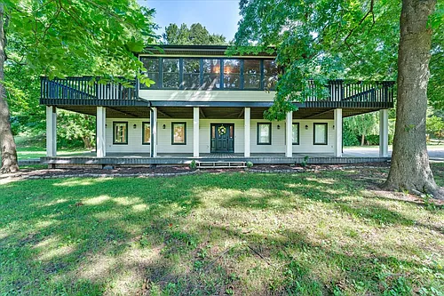 3261 Eden Dr Photo 1