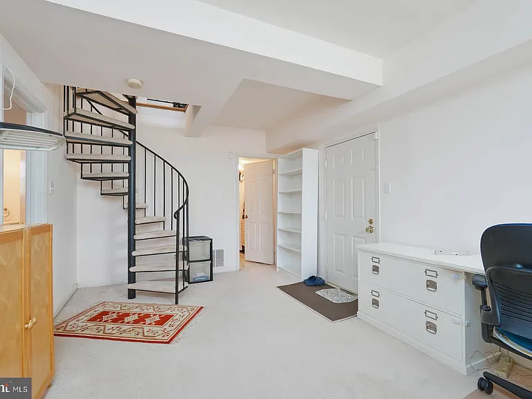 3630 39th St NW #B530 — Photo 27