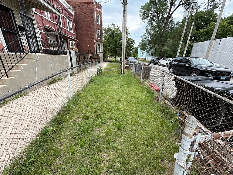 148 W 66th St #2 — Photo 8