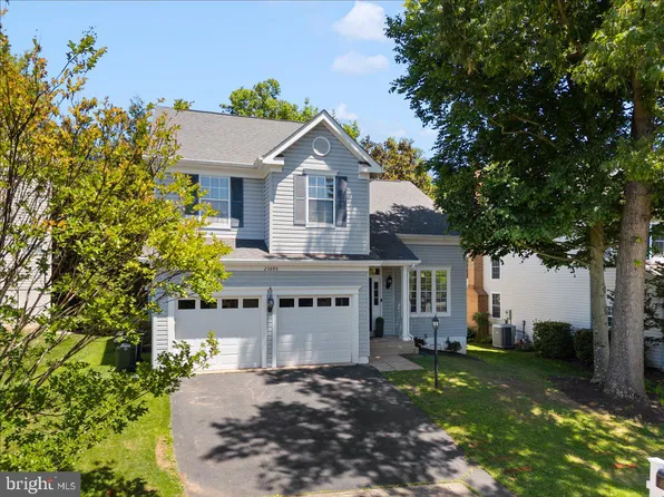 20680 Longbank Ct, Sterling, VA 20165