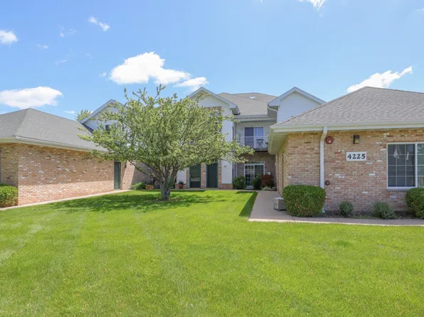 4225-3 Taylor Hbr E, Mount Pleasant, WI 53403