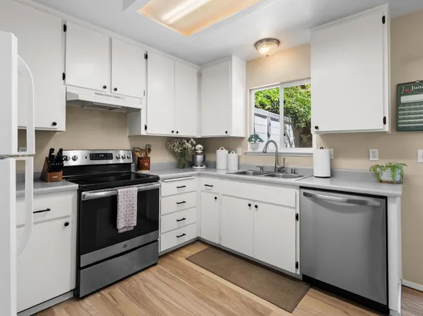 1333 Oak Ridge Dr, Colfax, CA 95713