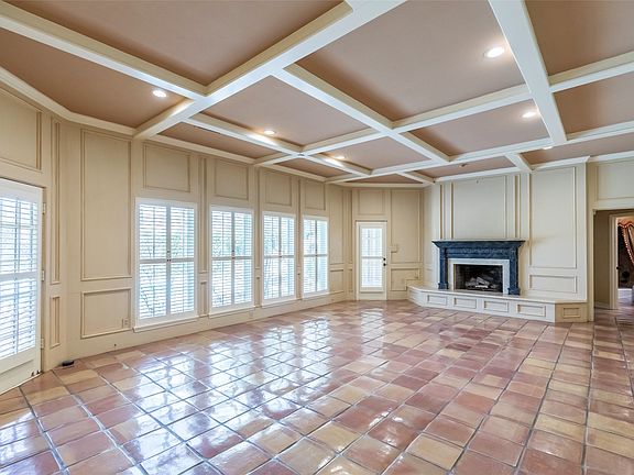 5th image of 50 Riviera Cir