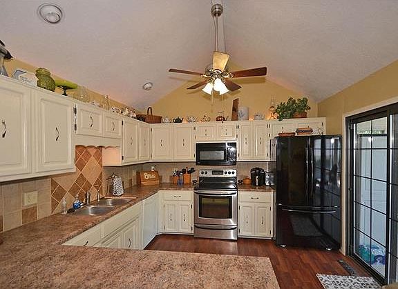 5th image of 1025 Dunwich Dr