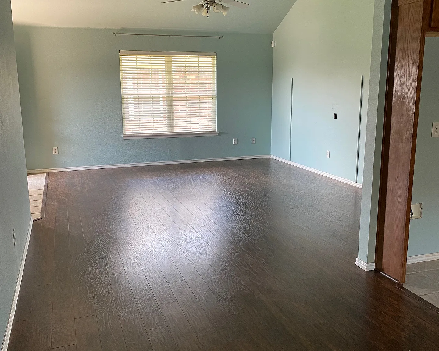 3610 Ellis Ave - 1 — Photo 4