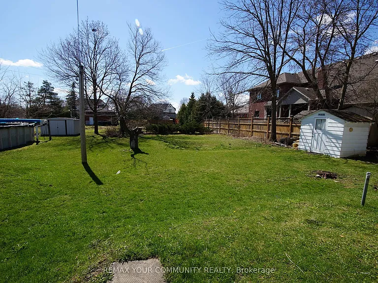 40 Burkholder St — Photo 23