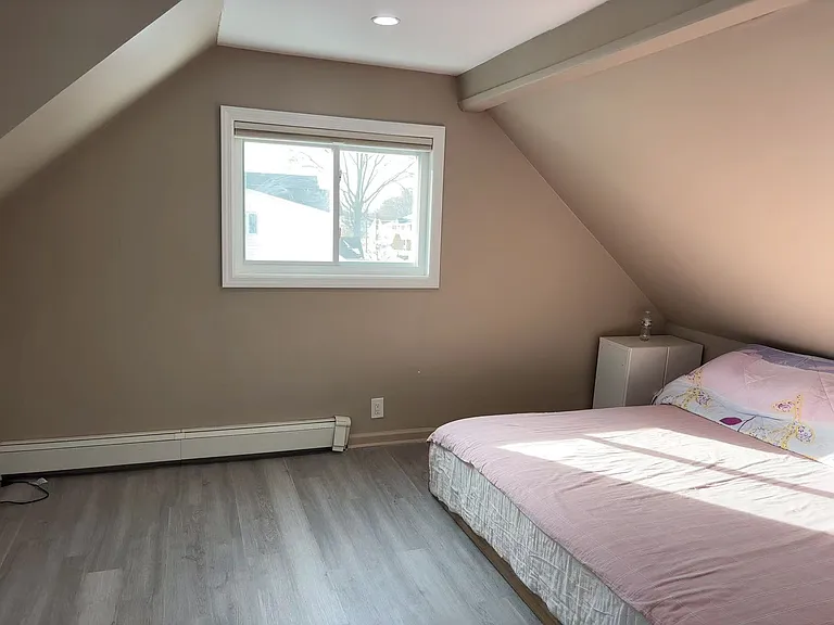 3700 Alcona St — Photo 4