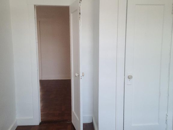3rd image of 2868 Randall Ave #2
