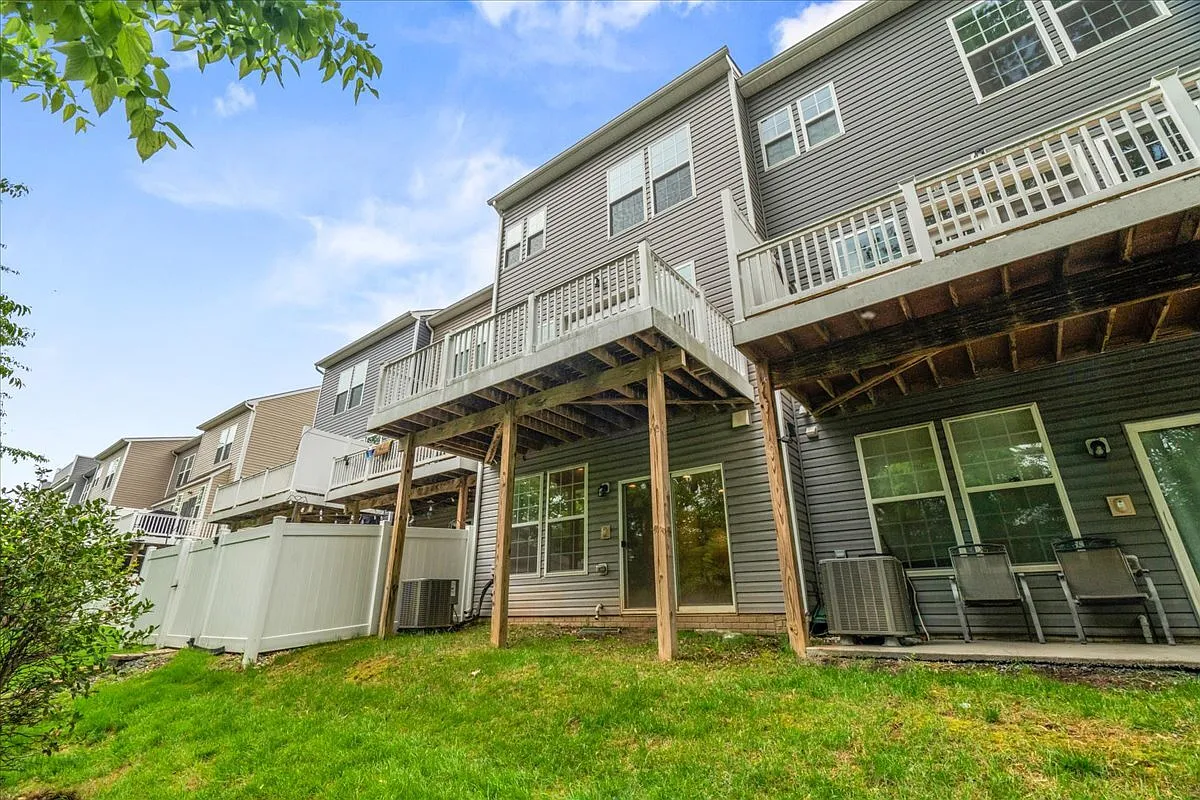 309 Spring Bank Way - 1 — Photo 4
