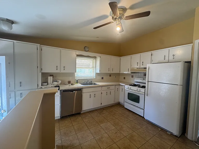 5314 Streefkerk Dr — Photo 20