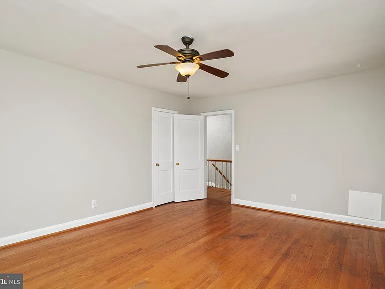 1738 Glen Ridge Rd — Photo 11