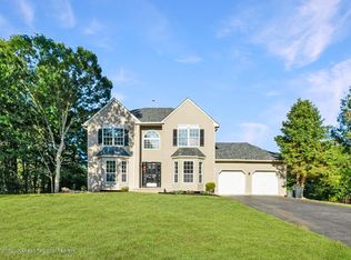 25 Cottonwood Dr, Jackson, NJ