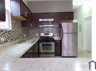 5244 S Wells St #2, Chicago, IL 60609