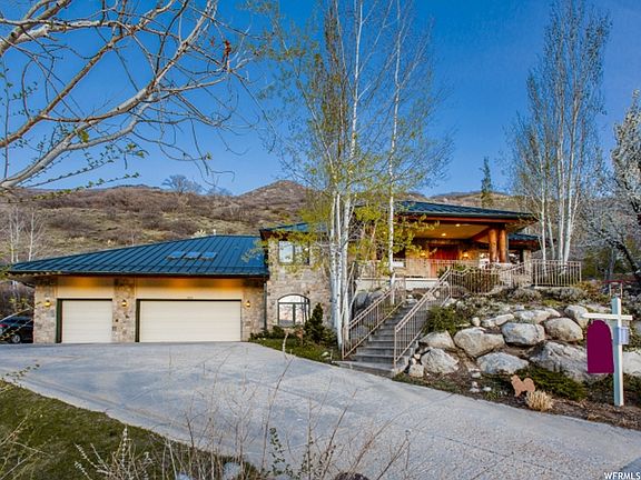 5th image of 2092 E Bear Mountain Dr