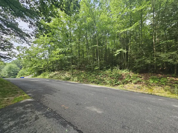 Hyerdale West Drive, Goshen, CT 06756
