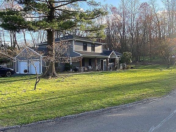 2nd image of 201 Radcliff Dr