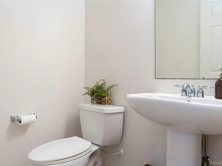 7012 Hawaii Kai Dr #1008 — Photo 10