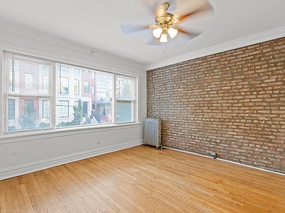 2nd image of 444 W Arlington Pl #1