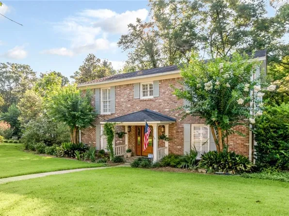 424 Pine Ct, Mobile, AL 36608