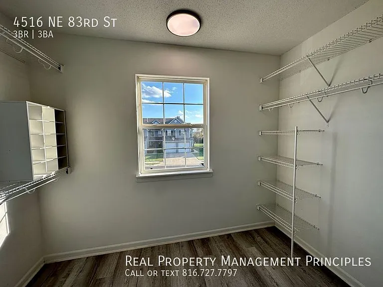 4516 NE 83rd St — Photo 12