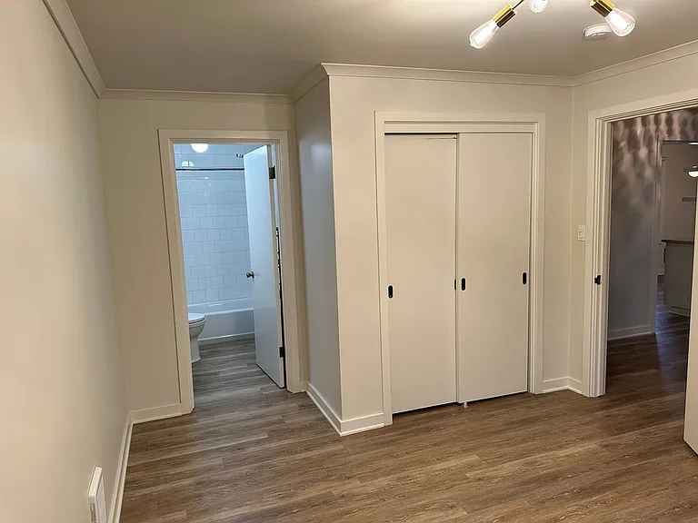 2484 Alder St — Photo 28