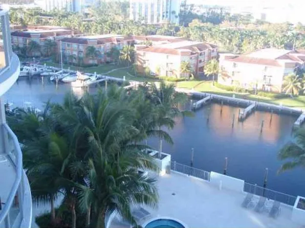 3029 NE 188th St APT 821, Aventura, FL 33180