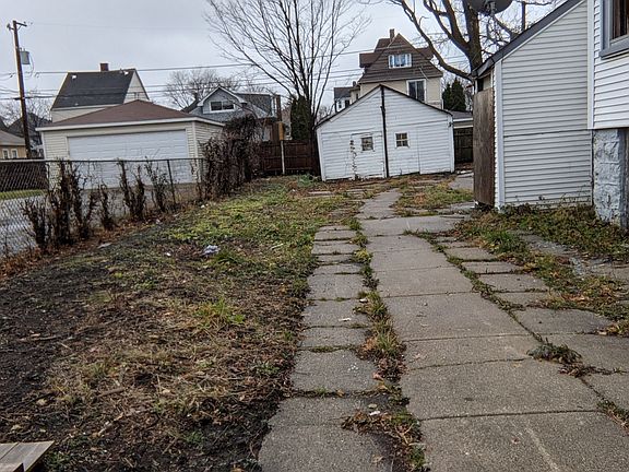 4th image of 410 S 16th Ave
