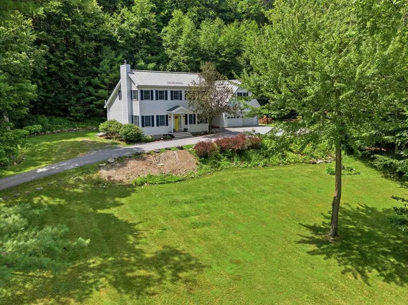386 Farm Road, Arlington, VT 05250