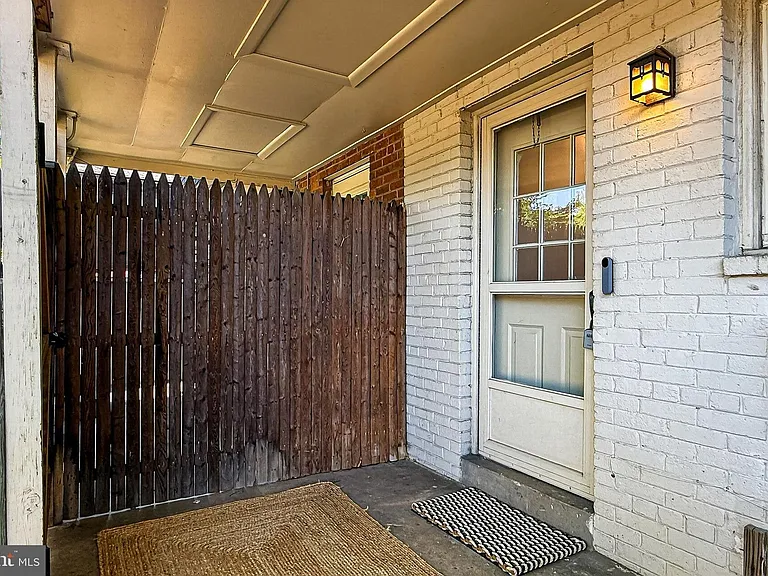 104 W Annandale Rd #318 — Photo 26