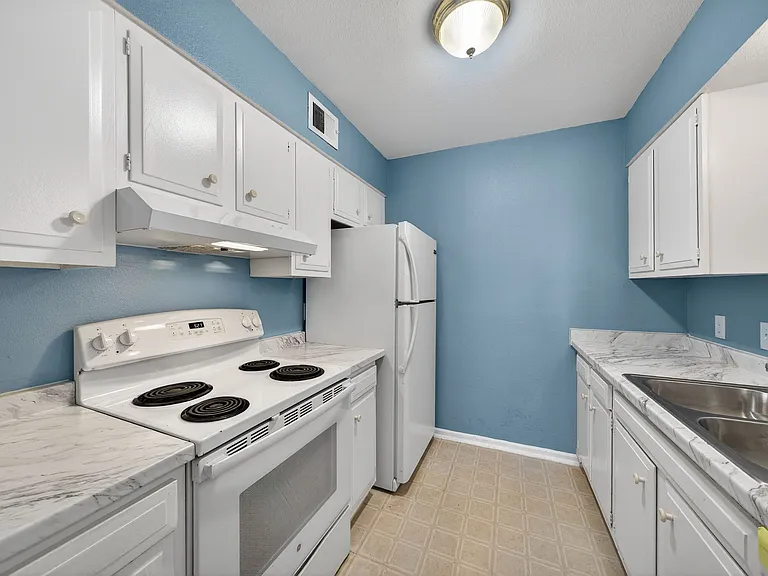 6718 Callaghan Rd #315 — Photo 10