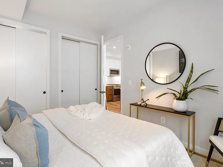 2525 Pennsylvania Ave NW #303 — Photo 23